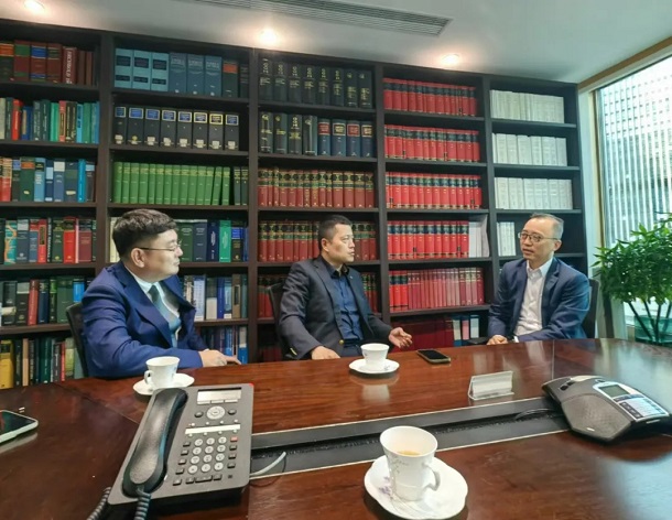 2024年上海国际仲裁中心仲裁员调解员大会(香港站)圆满落幕——全球仲裁专家共聚香江,探讨国际仲裁新趋势1.webp.jpg